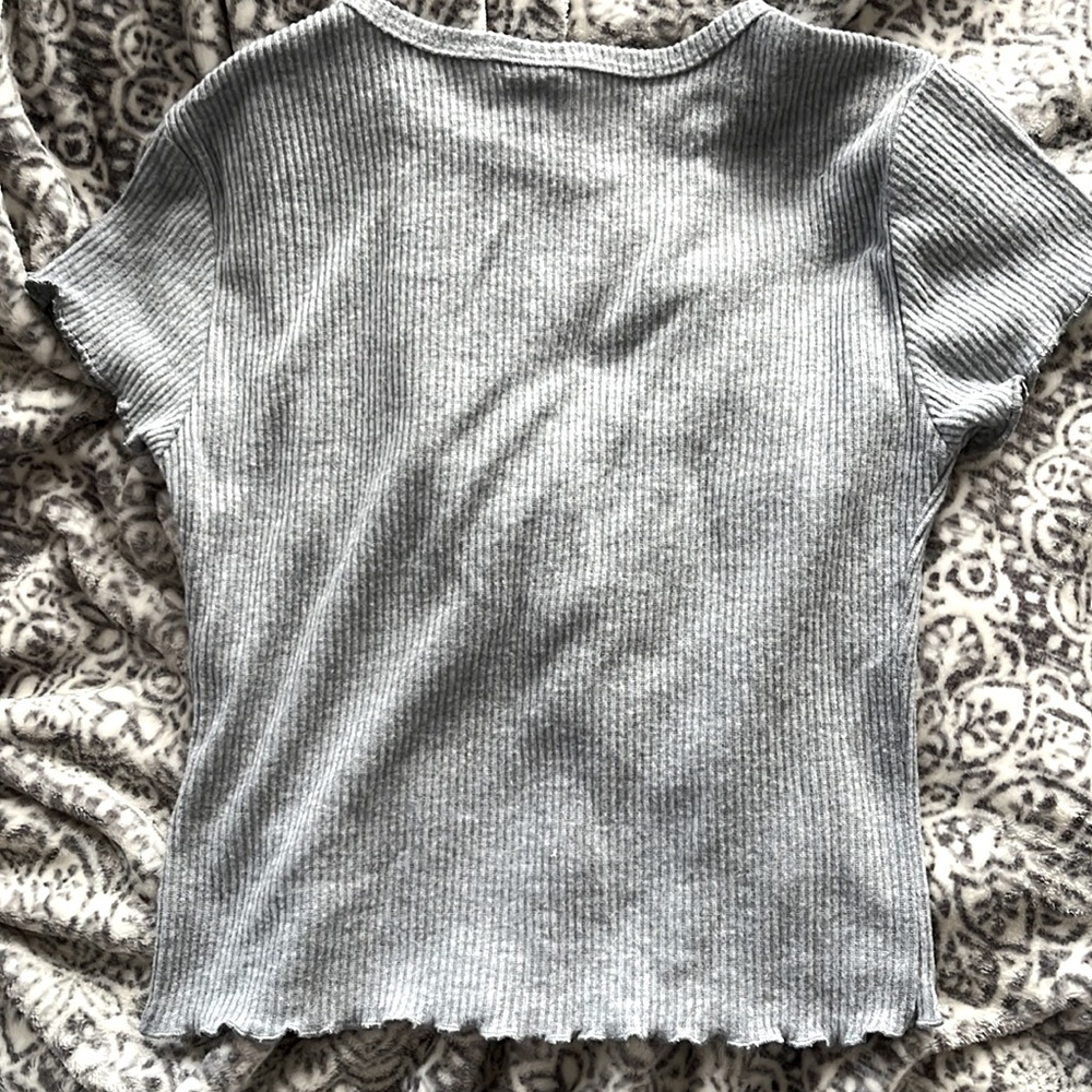Crop Top - Picture 2 of 3